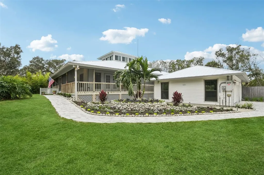13221 N Branch Road Sarasota FL 34240