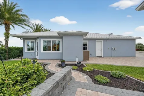 3287 Red Tail Hawk Drive Polk City FL 33868