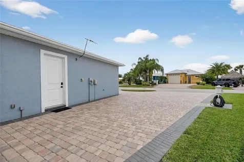 3287 Red Tail Hawk Drive Polk City FL 33868