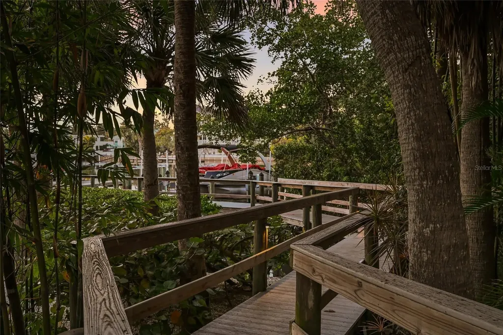 1749 Lincoln Park Circle Sarasota FL 34236