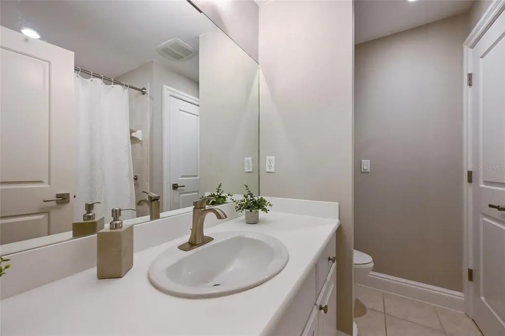 1749 Lincoln Park Circle Sarasota FL 34236