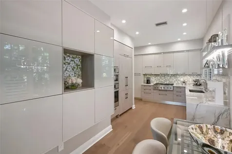 1749 Lincoln Park Circle Sarasota FL 34236