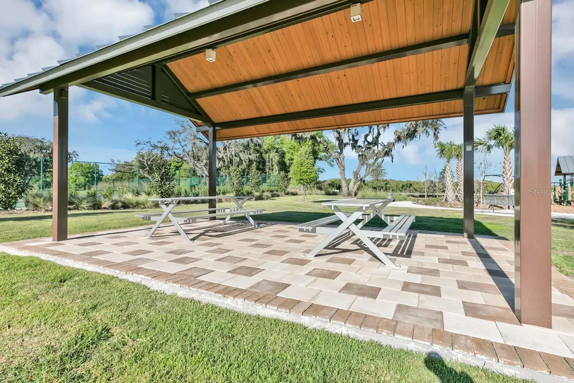 2404 Volunteer Avenue Kissimmee FL 34744