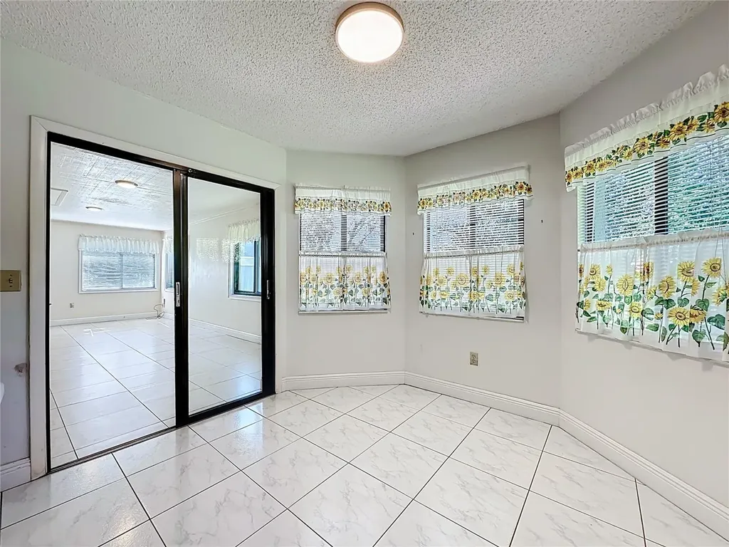 2 Ferndale Lane Palm Coast FL 32137
