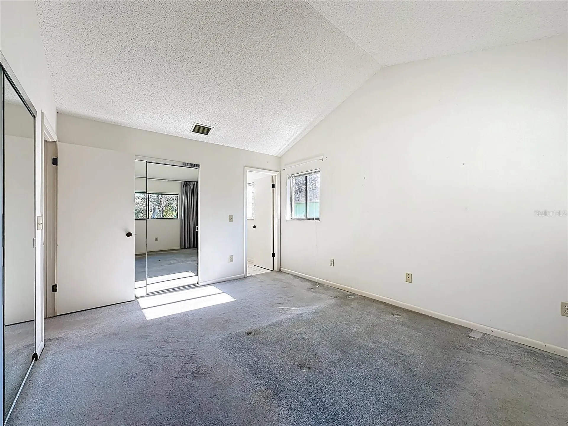 2 Ferndale Lane Palm Coast FL 32137