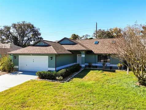 2 Ferndale Lane Palm Coast FL 32137