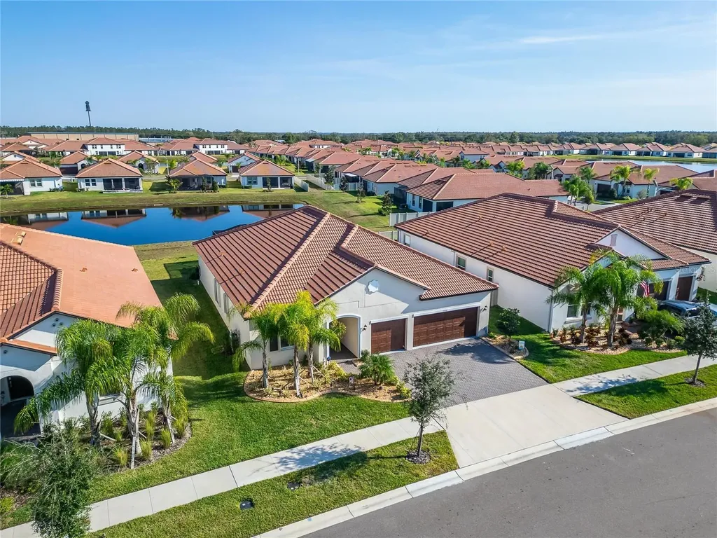 17216 Scuba Crest Street Wimauma FL 33598
