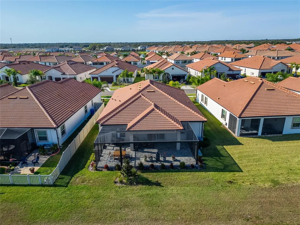 17216 Scuba Crest Street Wimauma FL 33598