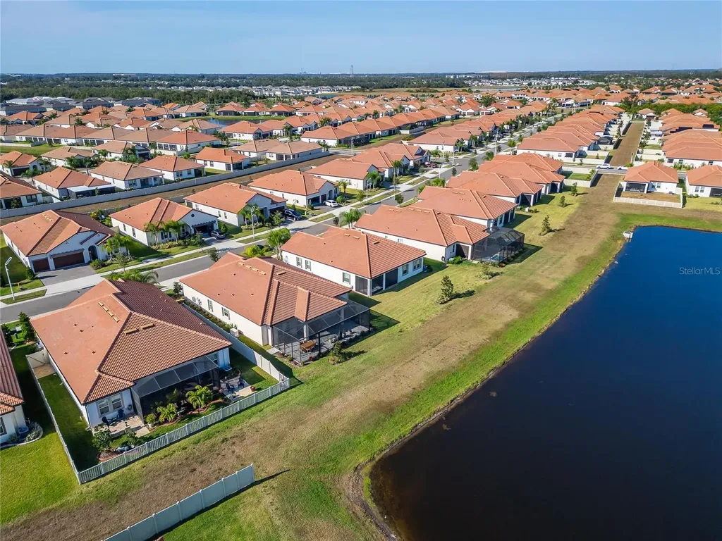 17216 Scuba Crest Street Wimauma FL 33598