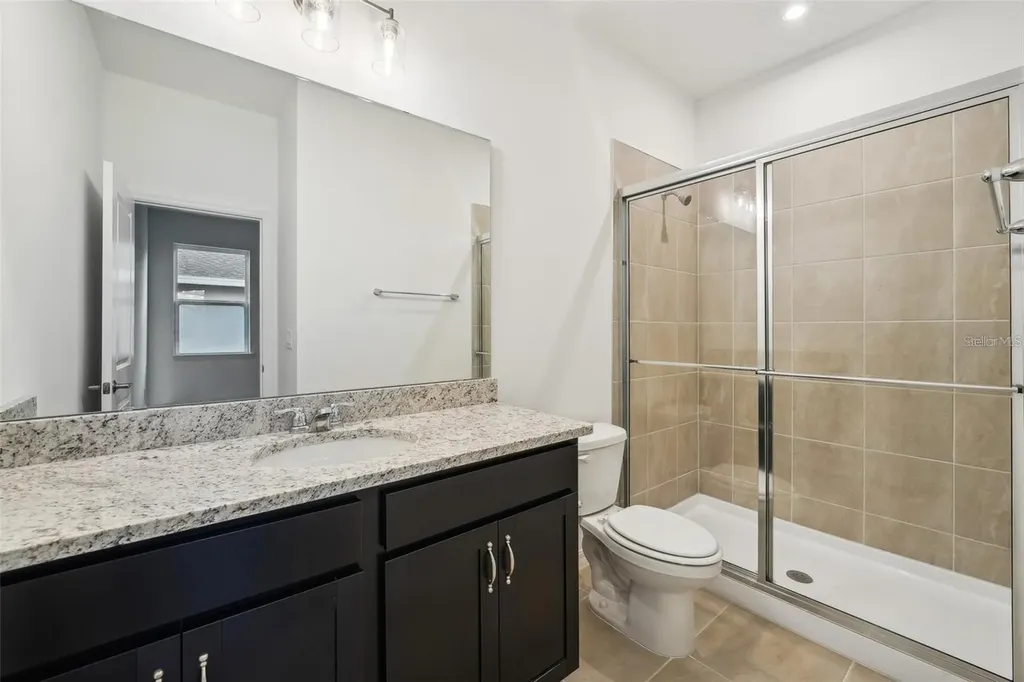 1739 Blue Lagoon Circle Mascotte FL 34753