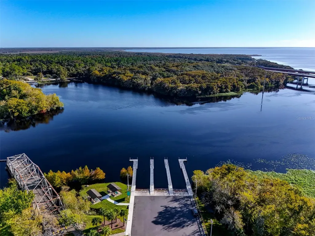 449 Belmond Drive Debary FL 32713