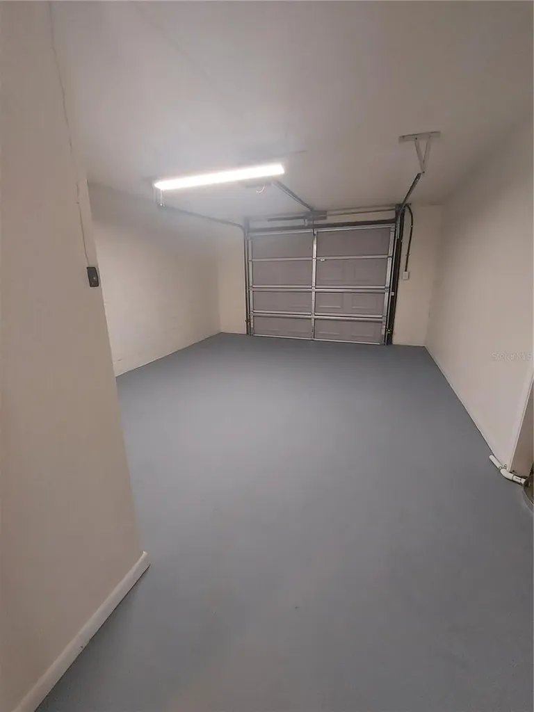 253 N Blue Lake Avenue Deland FL 32724
