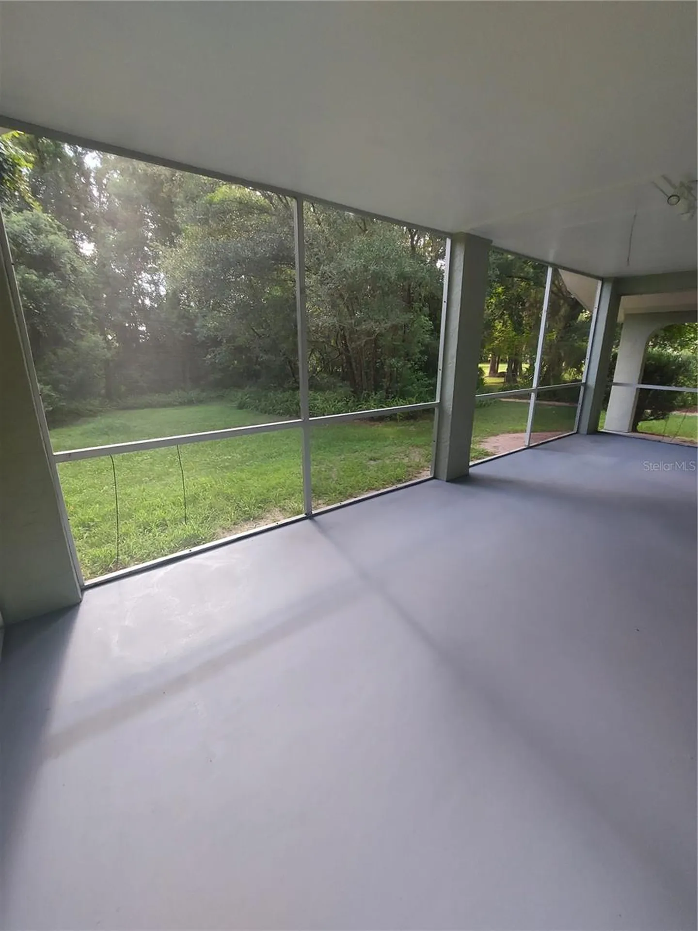 253 N Blue Lake Avenue Deland FL 32724