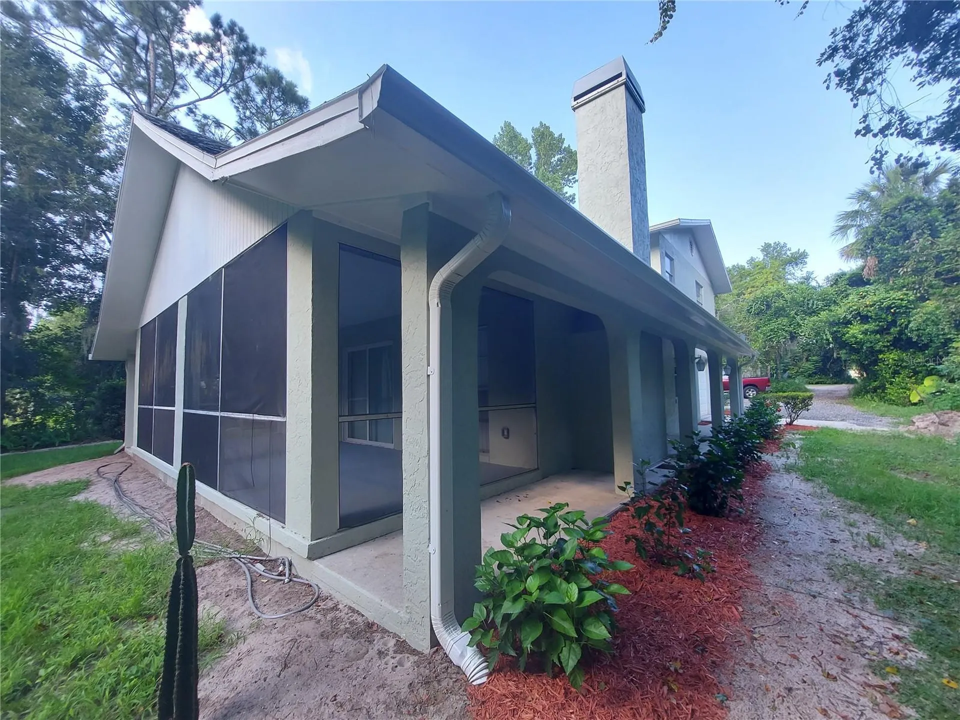 253 N Blue Lake Avenue Deland FL 32724
