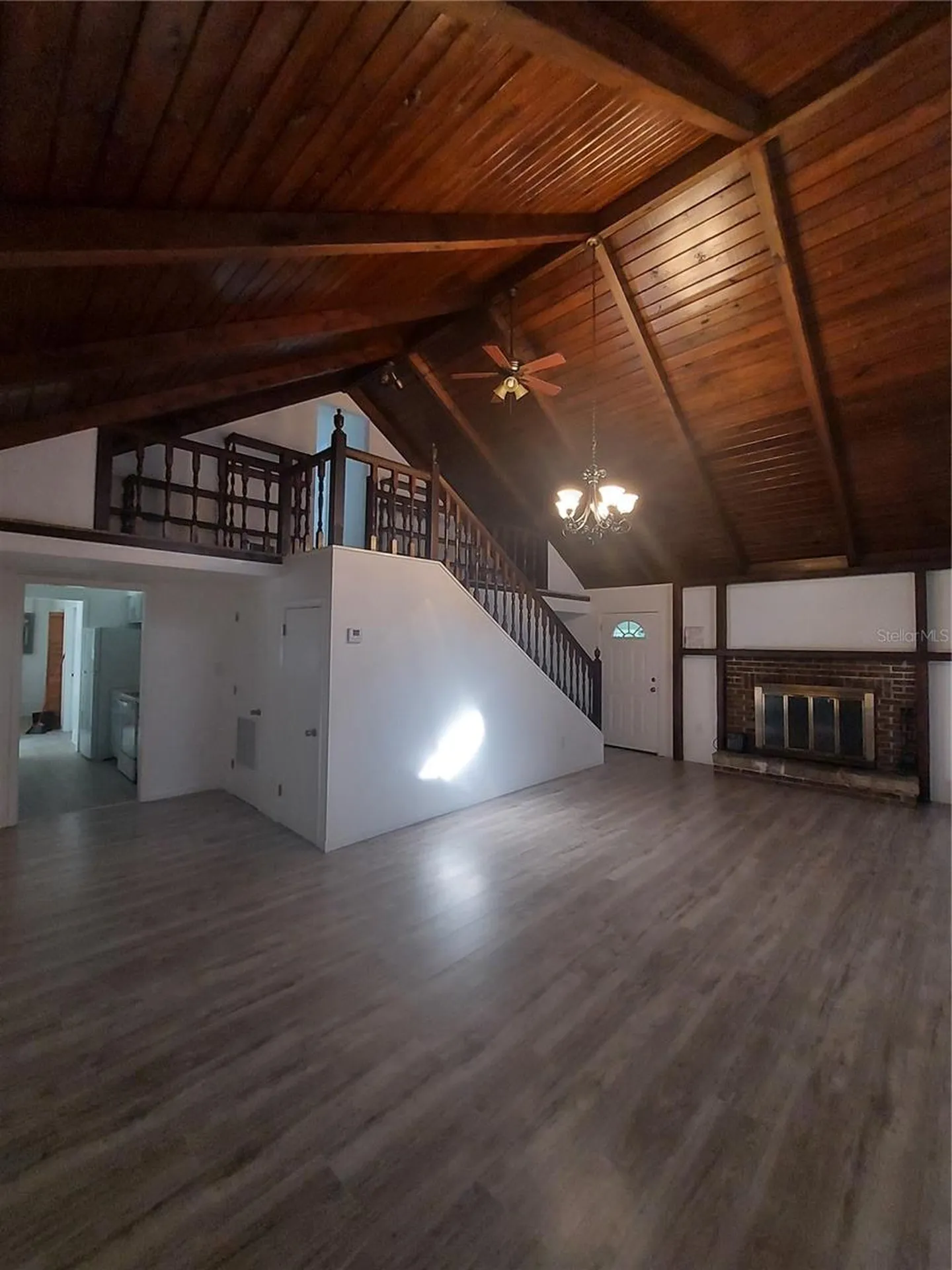 253 N Blue Lake Avenue Deland FL 32724