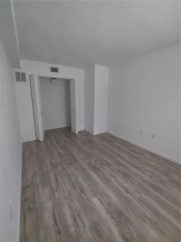 253 N Blue Lake Avenue Deland FL 32724