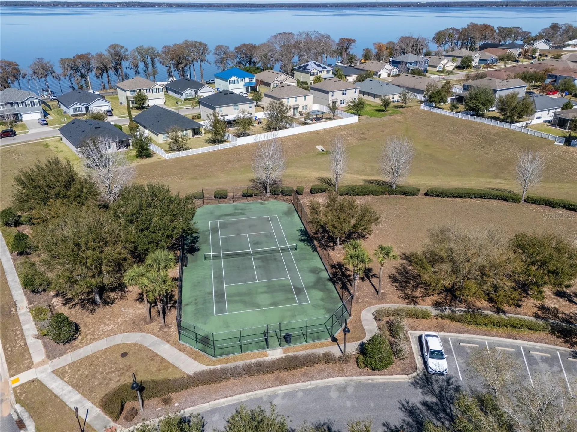 2135 Appalachee Circle Tavares FL 32778
