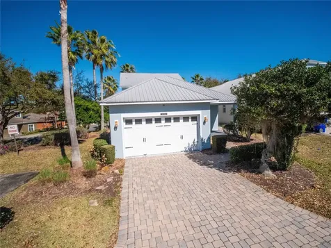 2135 Appalachee Circle Tavares FL 32778