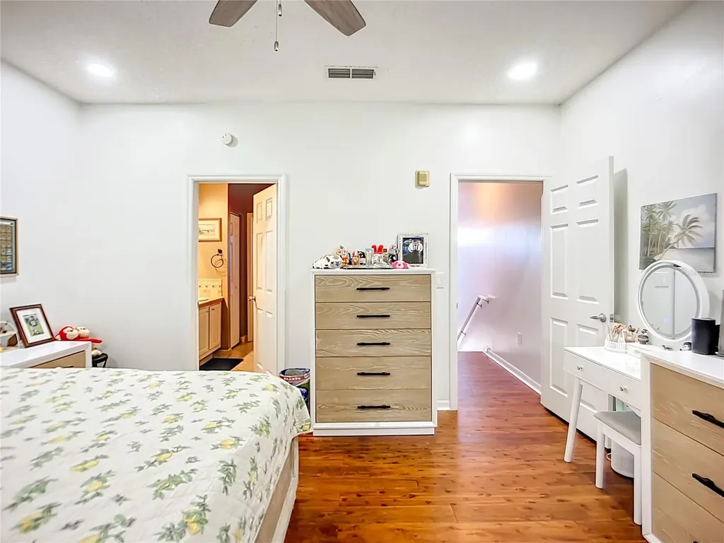 4990 Baraldi Circle Sarasota FL 34235