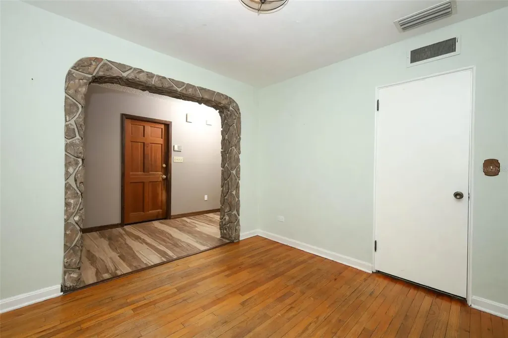 921 Eldridge Street Orlando FL 32803