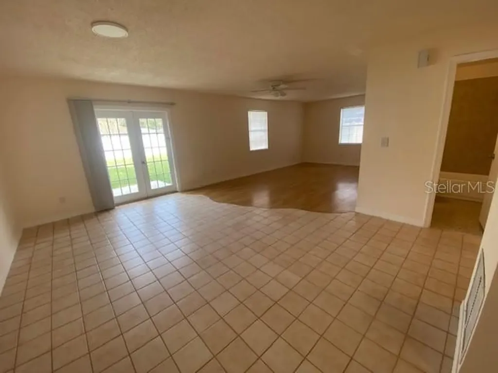 19 Woodston Lane Palm Coast FL 32164