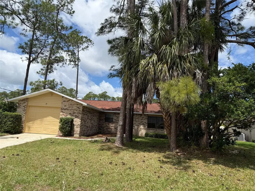 19 Woodston Lane Palm Coast FL 32164