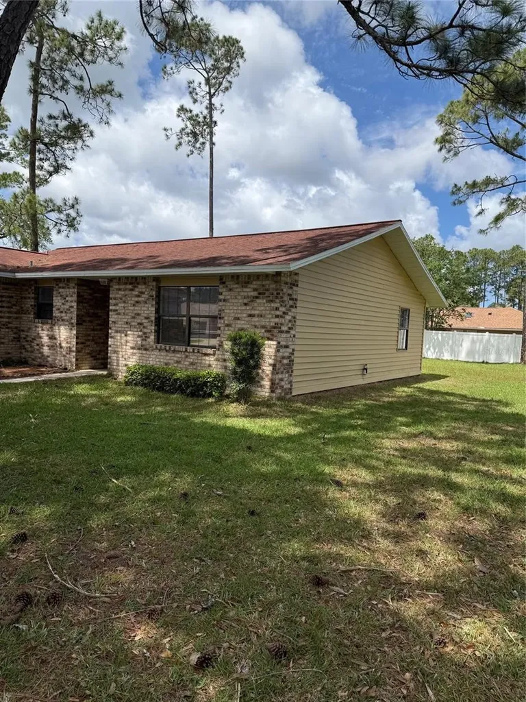 19 Woodston Lane Palm Coast FL 32164