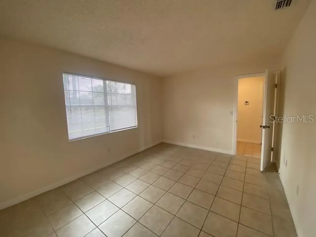 19 Woodston Lane Palm Coast FL 32164