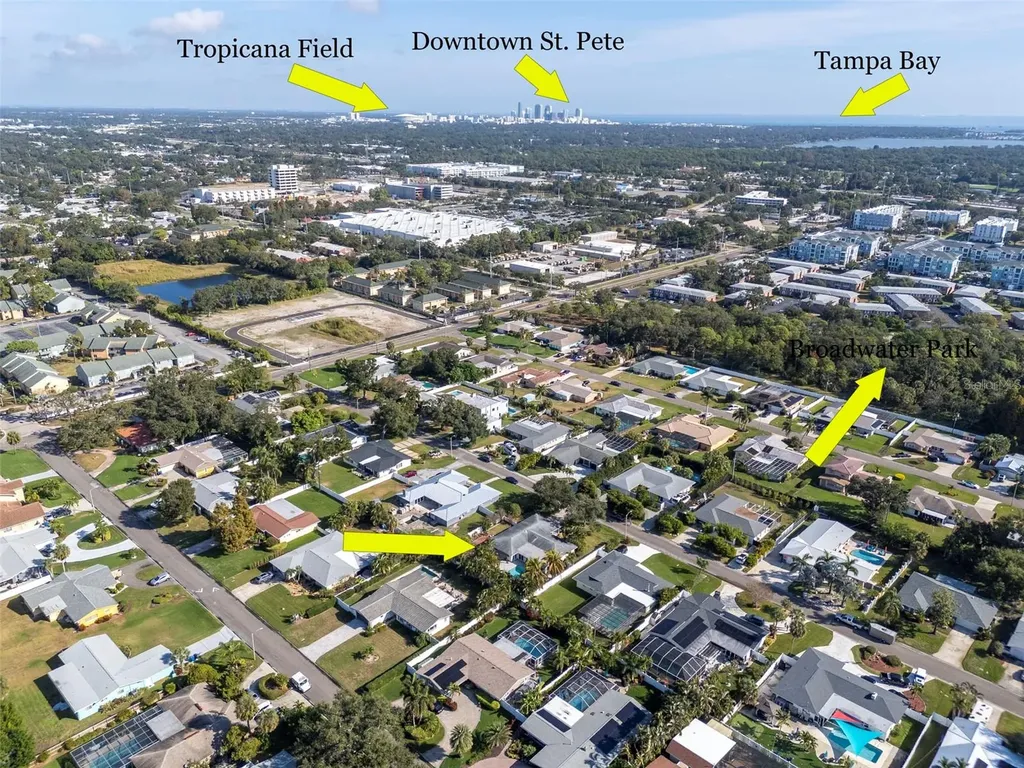 3991 38th Way S St Petersburg FL 33711