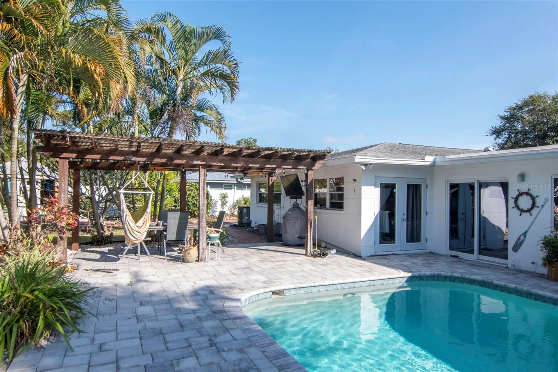 3991 38th Way S St Petersburg FL 33711