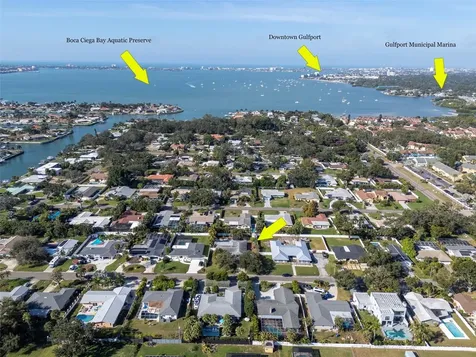3991 38th Way S St Petersburg FL 33711