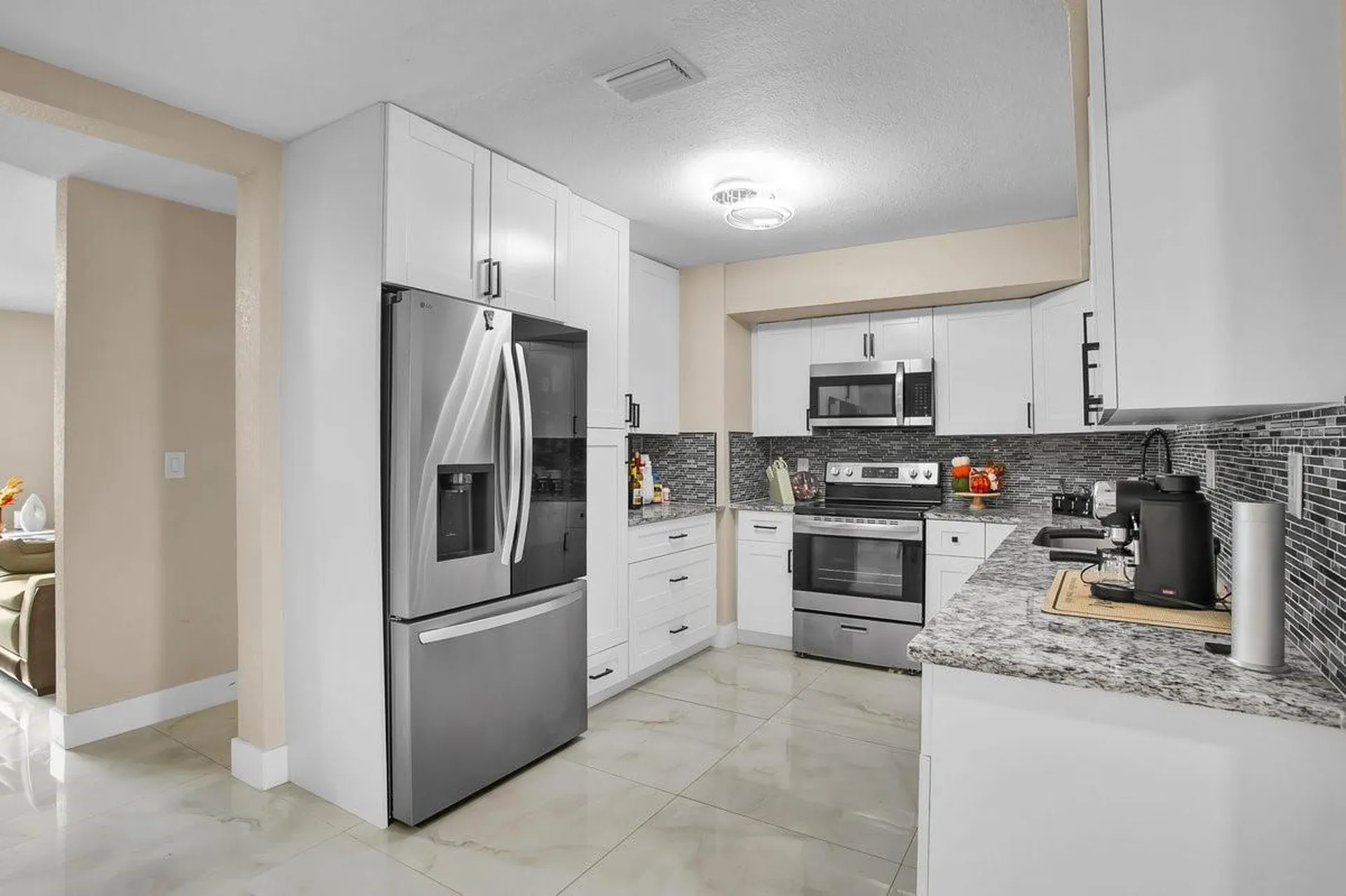 5615 Oak Avenue NW Lakeland FL 33810