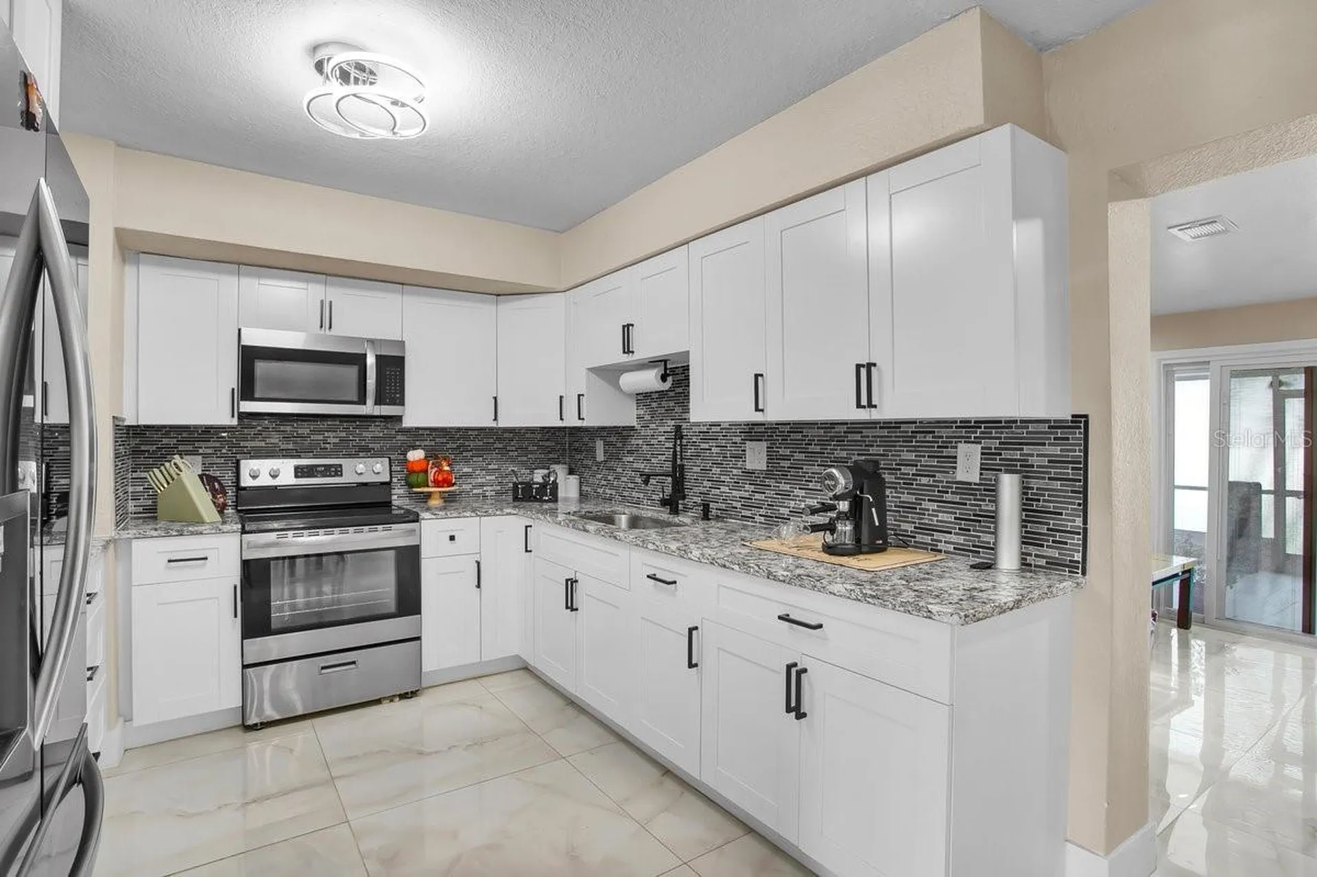 5615 Oak Avenue NW Lakeland FL 33810