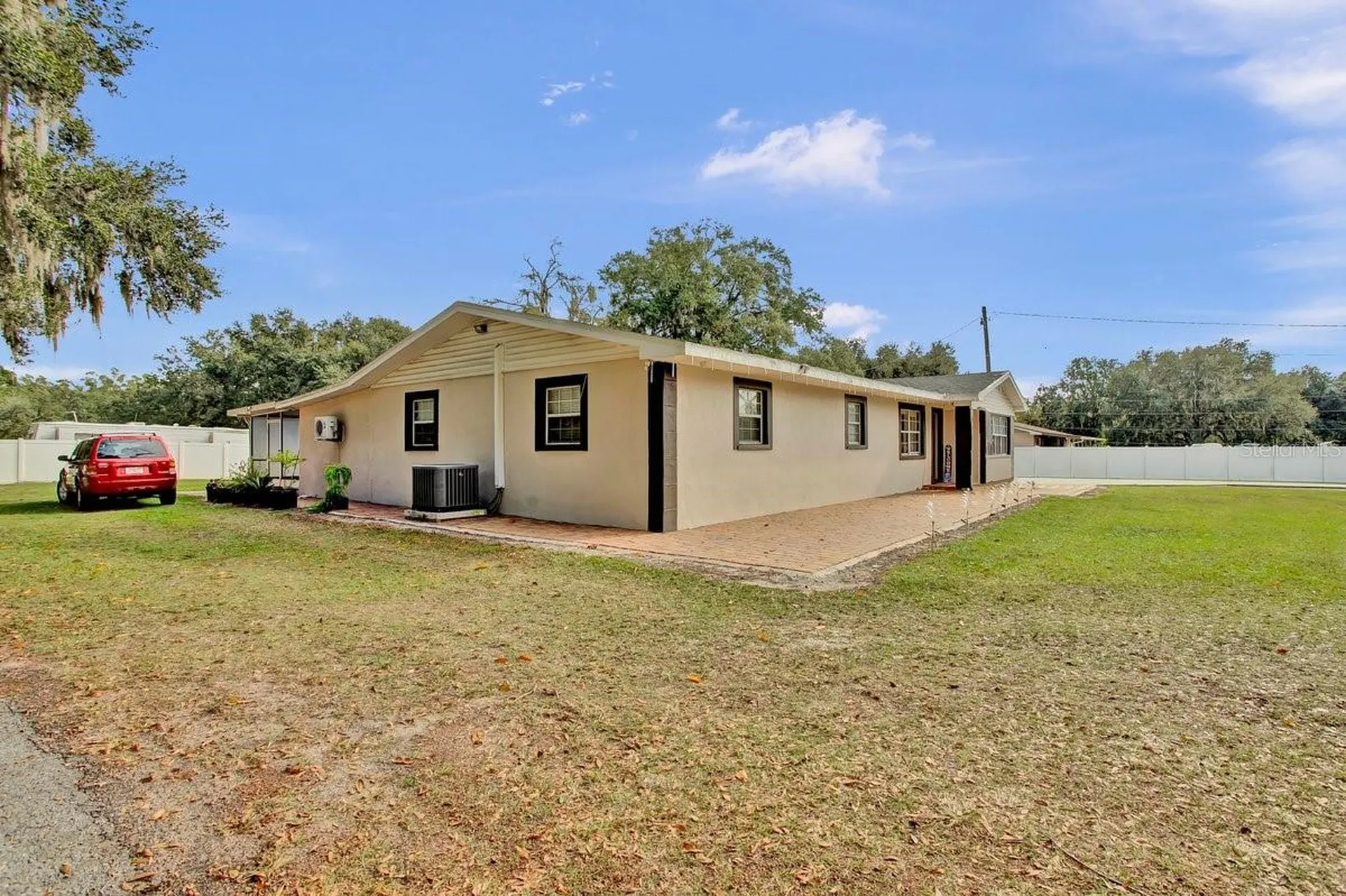 5615 Oak Avenue NW Lakeland FL 33810