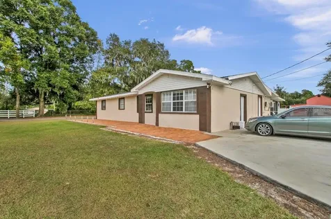 5615 Oak Avenue NW Lakeland FL 33810