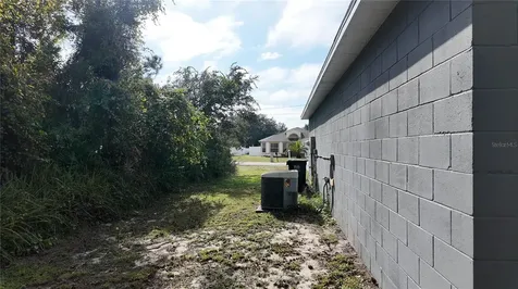 446 Arkansas Court Kissimmee FL 34759