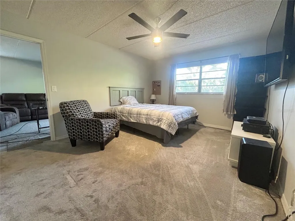 2275 62nd Avenue N St Petersburg FL 33702