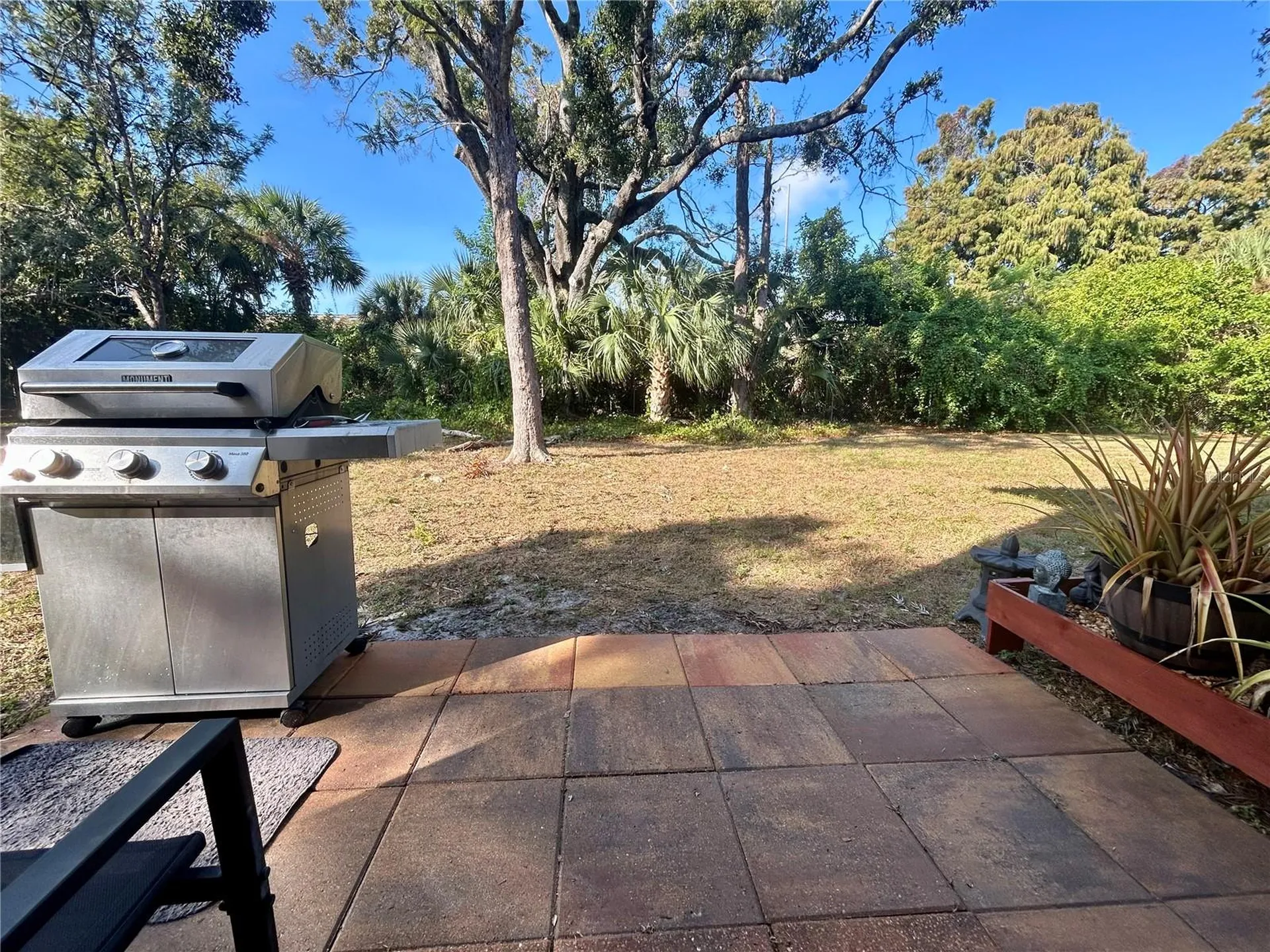 2275 62nd Avenue N St Petersburg FL 33702