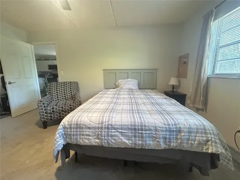 2275 62nd Avenue N St Petersburg FL 33702
