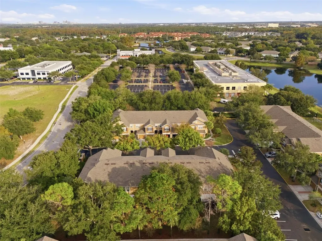 2838 Villafuerte Point Orlando FL 32835