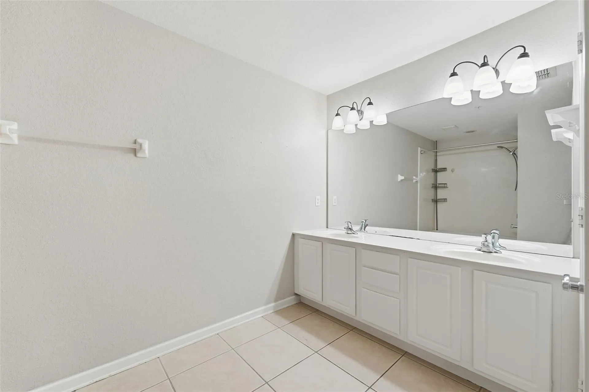 2838 Villafuerte Point Orlando FL 32835