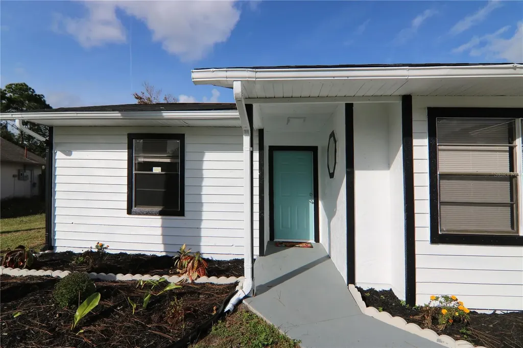 711 Kempten Street NW Palm Bay FL 32907