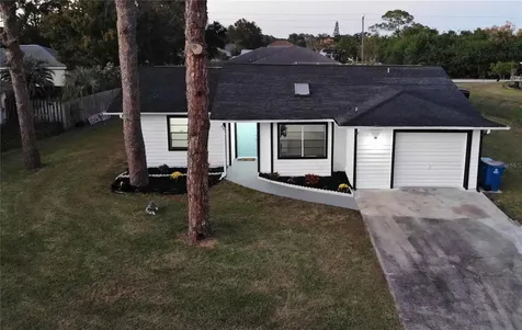 711 Kempten Street NW Palm Bay FL 32907