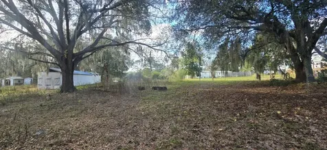 17100 SE 252nd Avenue Umatilla FL 32784