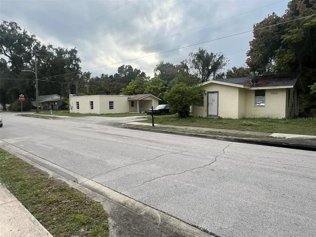 2112 Lee Street Orlando FL 32805