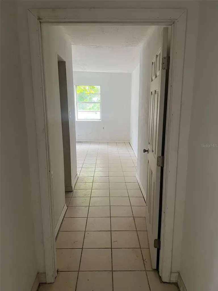 2112 Lee Street Orlando FL 32805