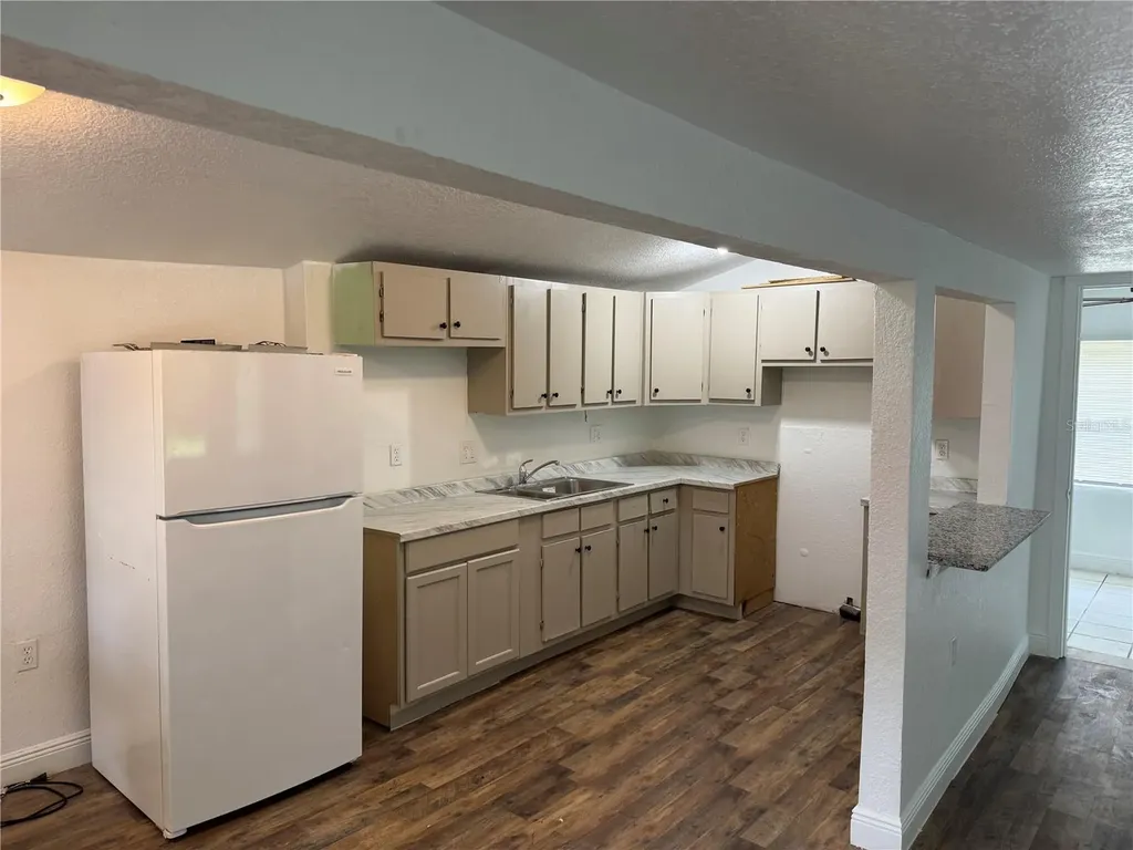 2112 Lee Street Orlando FL 32805