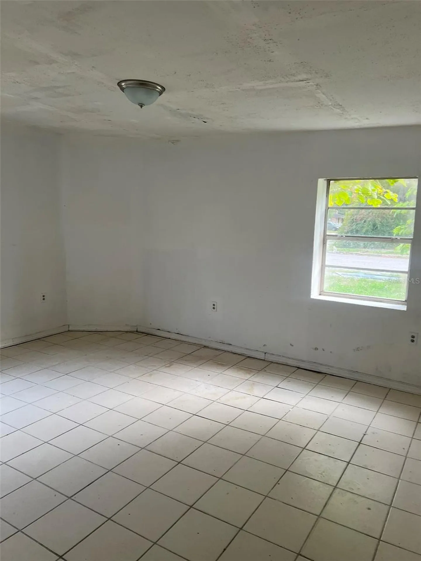 2112 Lee Street Orlando FL 32805
