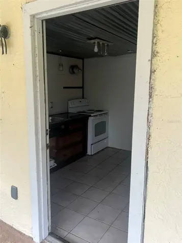 2112 Lee Street Orlando FL 32805