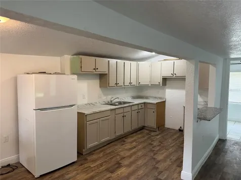 2112 Lee Street Orlando FL 32805